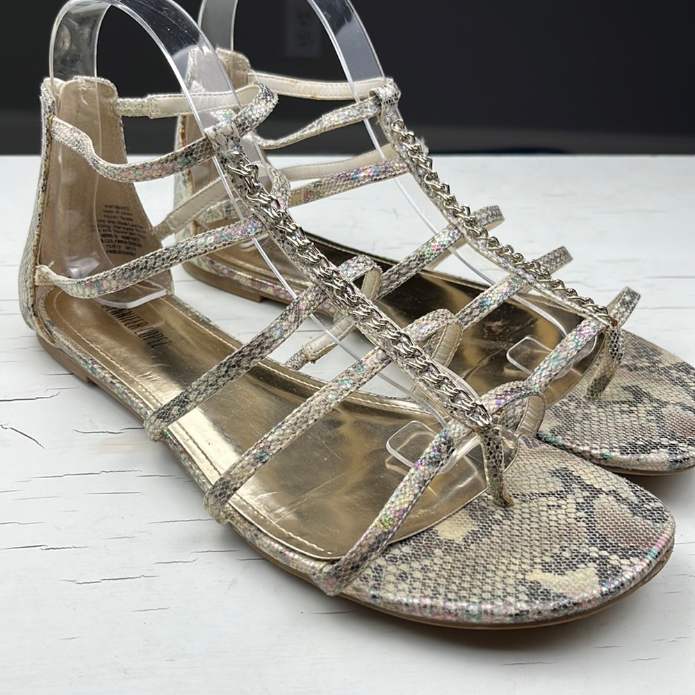 JENNIFER LOPEZ size 8.5